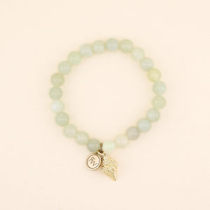 Conch Shell Charm Bracelet in Natural Jade | Freshwater