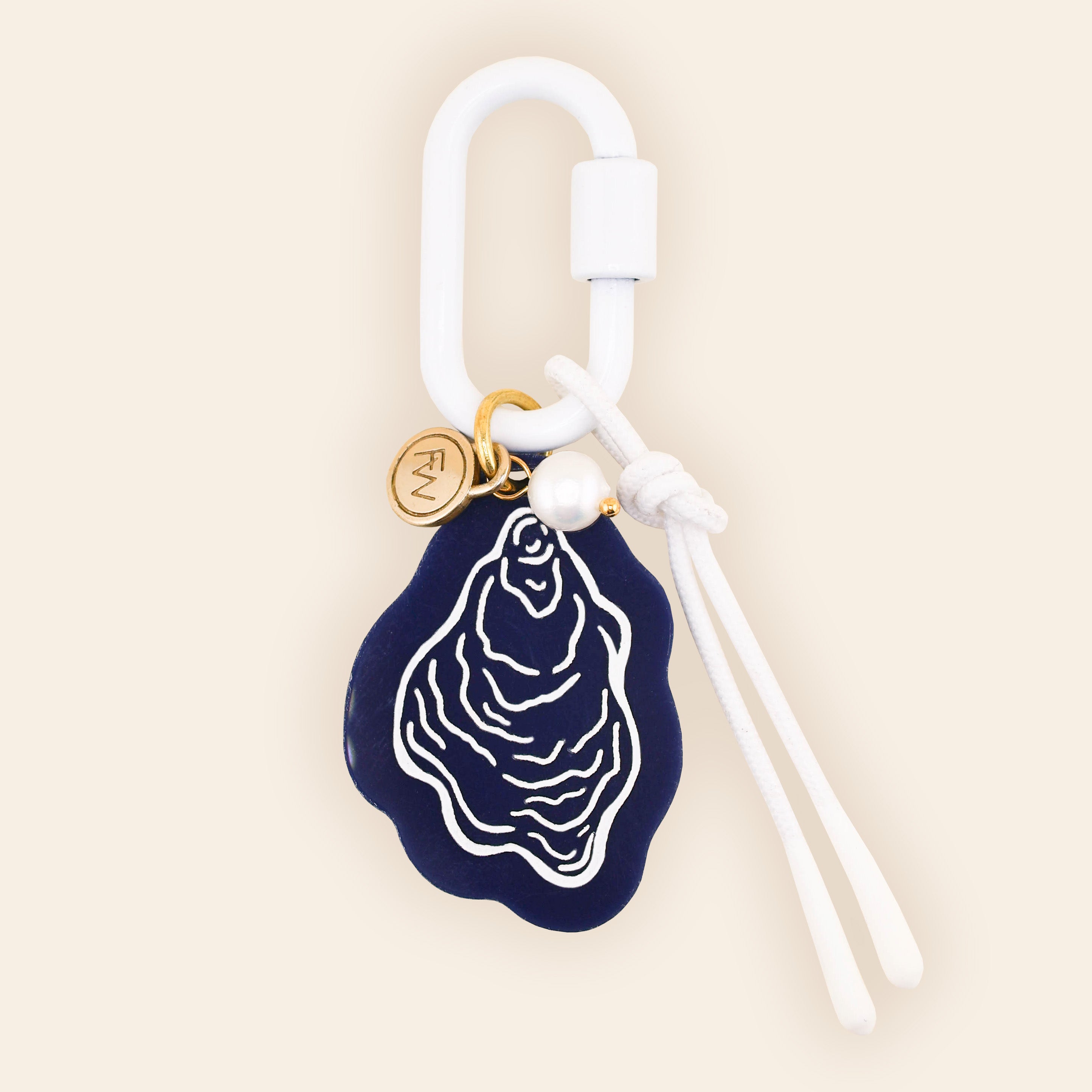 バッグ theworldisyouroyster CHARMS Oyster Bag theworldisyouroyster SS25/CHARMS Oyster Bag | hypeofficial