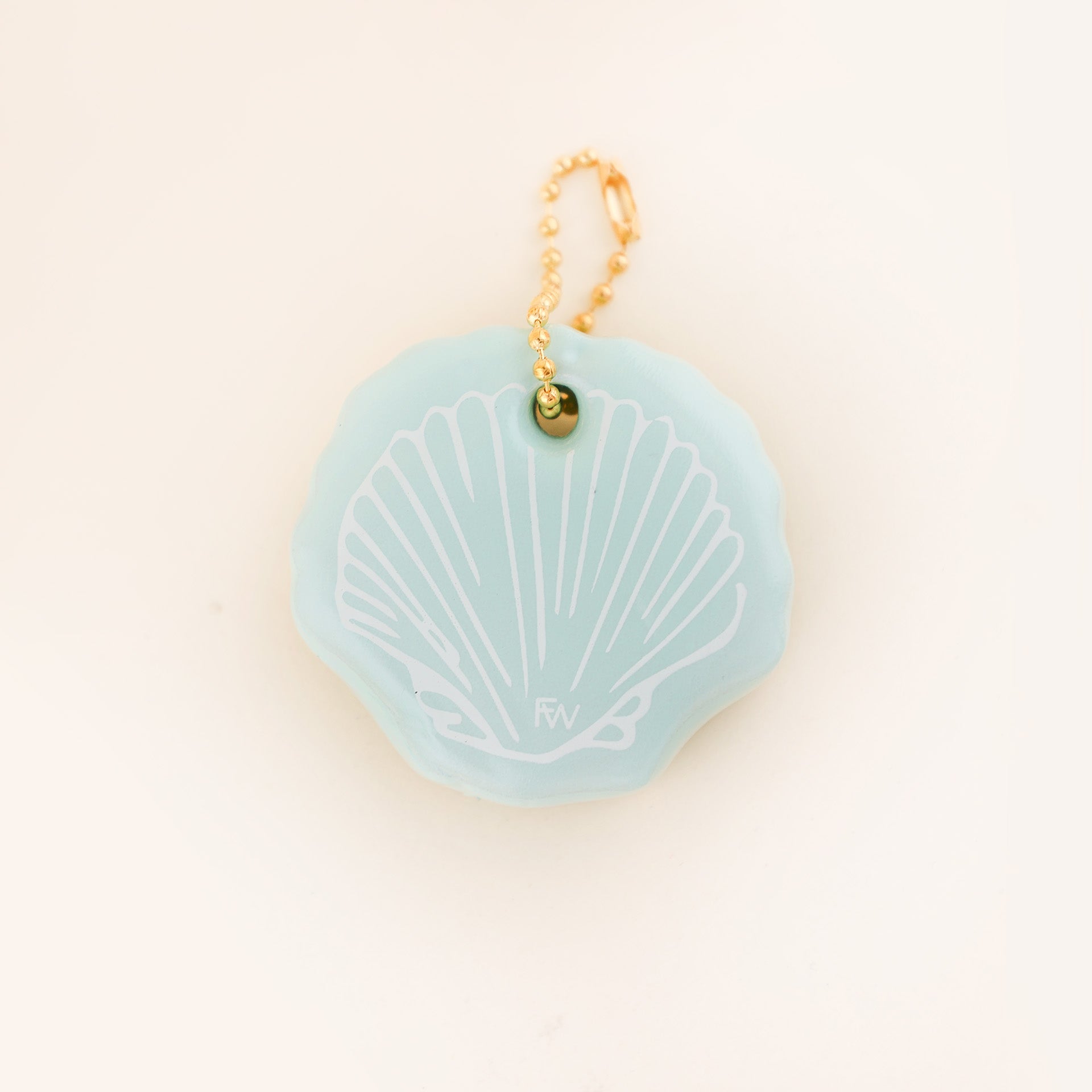 SEASHELL Floating Keychain | Freshwater